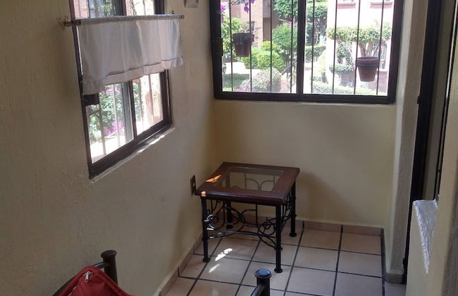 Departamento Ubicación, Cómodo, Estacionamiento - Photo 24