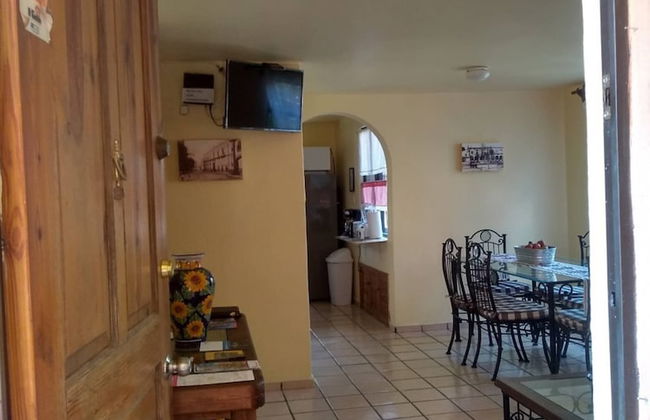 Departamento Ubicación, Cómodo, Estacionamiento - Photo 15