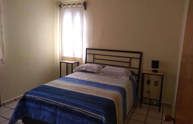 Departamento Ubicación, Cómodo, Estacionamiento - Photo 2