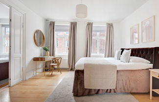 Photo 3 - Sanders Stage - Chic 3-bdr. Apt. Near Nyhavn