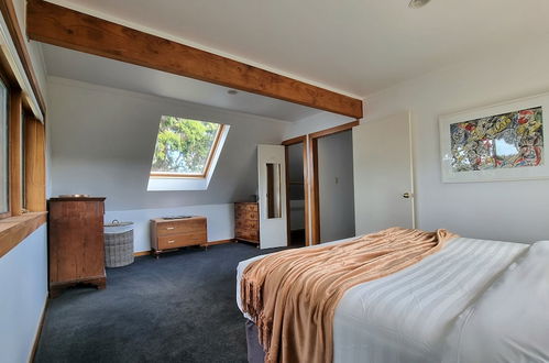 Foto 4 - The Kauri Retreat - Sea Views & Spa Pool