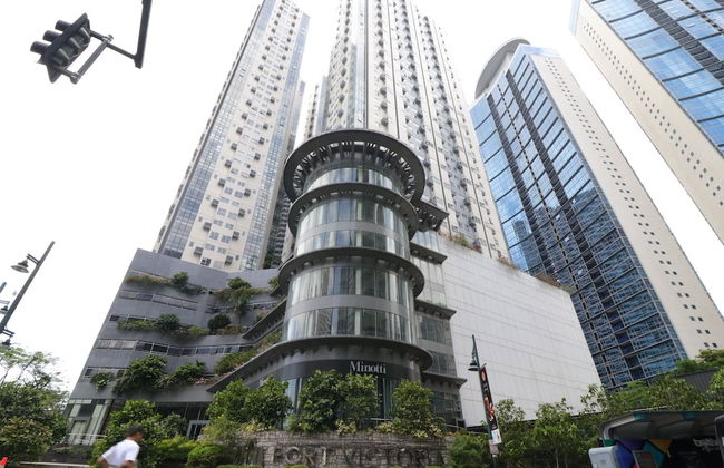 Oasis Regency at Fort Victoria BGC - Foto 1