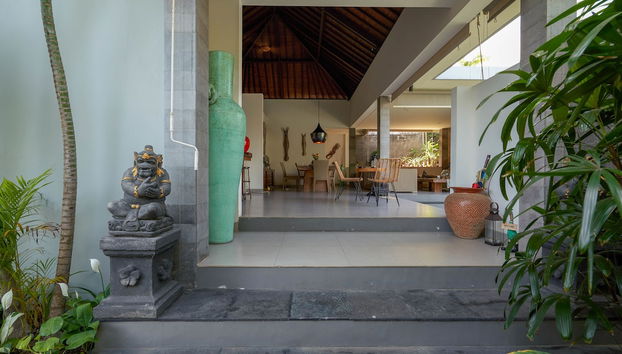 Entrada (vista interior)