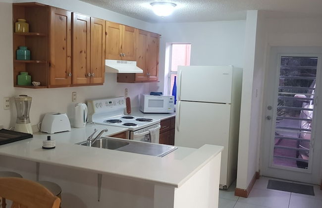 HBK Villa Rentals at Jolly Harbour - Foto 41