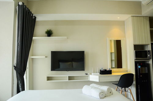 Photo 9 - Sophisticated Studio at The Oasis Apartment