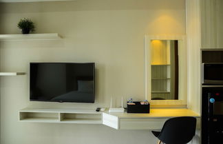 Photo 3 - Sophisticated Studio at The Oasis Apartment