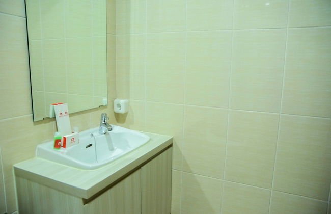 Sophisticated Studio at The Oasis Apartment - Foto 18