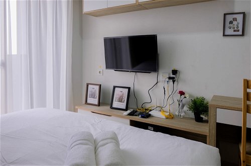 Foto 9 - Cozy Studio Room Apartment at Springwood Residence
