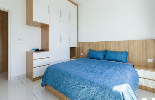 Greenfield Residence at Bandar Sunway - Photo 2