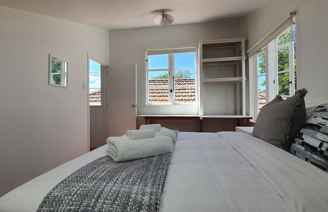 Bright and Modern Oasis in Kingsland - Photo 14