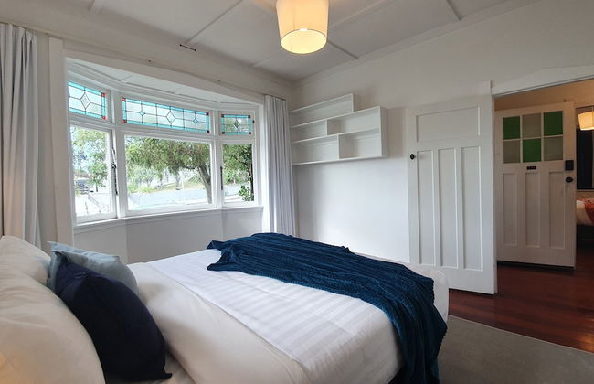 Bright and Modern Oasis in Kingsland - Photo 18