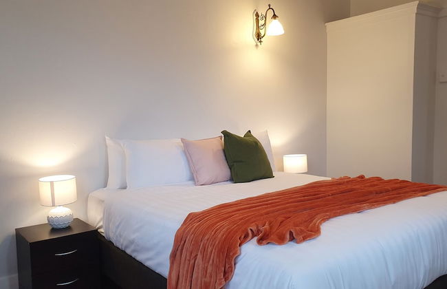 Bright and Modern Oasis in Kingsland - Photo 24