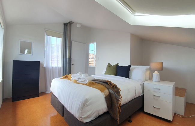 Bright and Modern Oasis in Kingsland - Photo 12