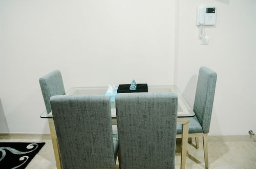 Photo 14 - 2BR Deluxe and Modern Menteng Park Apartment