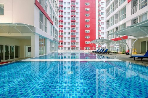 Photo 11 - Cozy Stay Apartment @ 1BR Grand Taman Melati 2