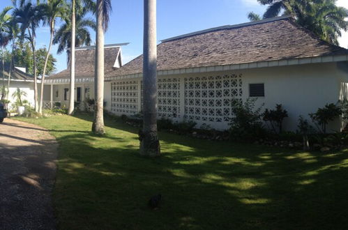 Foto 22 - Captivating 3-bed Villa in Montego Bay