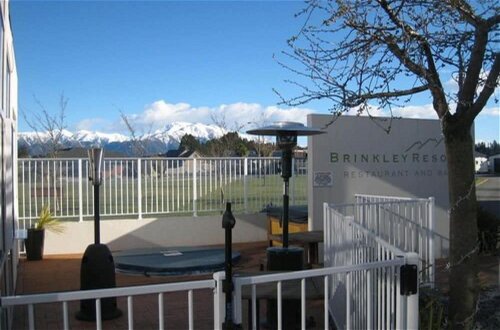 Photo 19 - Brinkley Resort