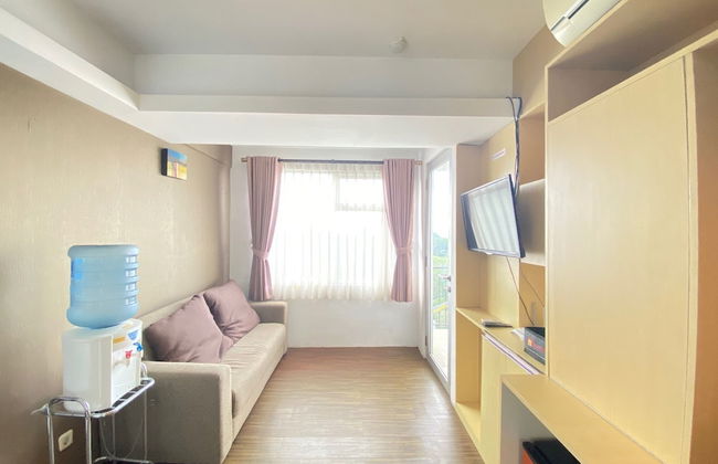 Quite 2Br Apartment Ac In Living Room At The Jarrdin Cihampelas - Foto 21
