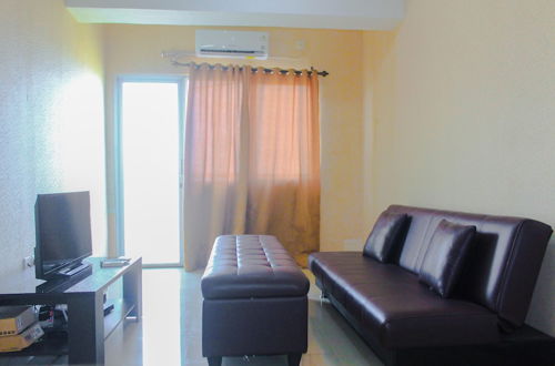 Photo 11 - Comfy 2Br Apartment At Park View Condominium