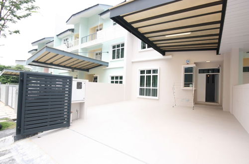 Photo 33 - Shamrock Beach Villas 9