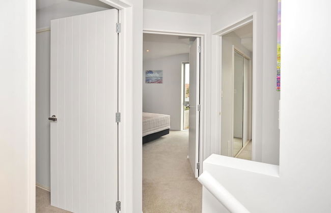 Regents Villa A - Photo 5