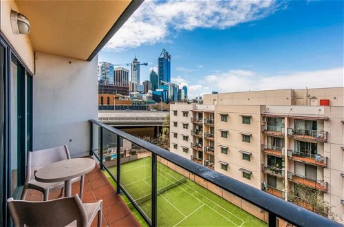 Foto 8 - Conveniently Located 2 Bedroom Apartment In The CBD