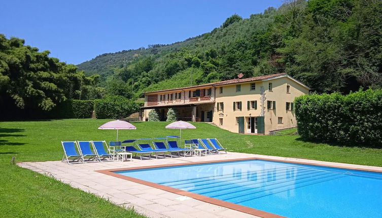 Foto 1 - Villa Anna Montebello With Pool Camaiore