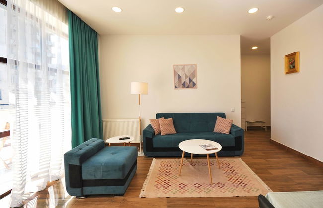 BFG Suites Apartments - Photo 9