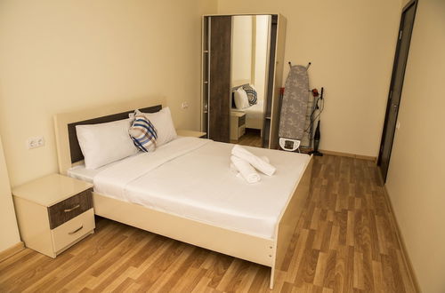 Photo 5 - Emirates Apartments