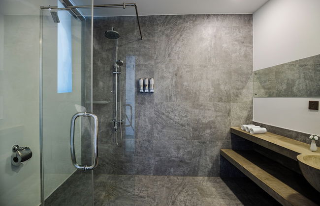 Cozy Boutique Hotel City Center - Photo 18