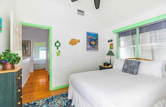 Photo 2 - Southard Getaway by Avantstay w/ Covered Patio, Great Location & Shared Pool! Week Long Stays