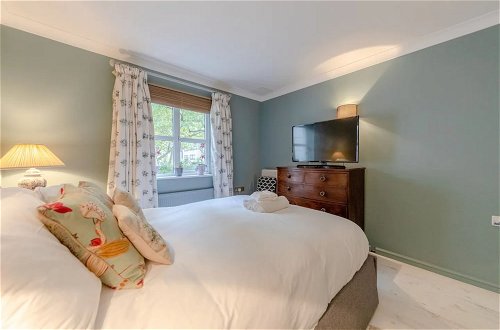 Foto 6 - Spacious 2 Bedroom Flat in Wandsworth