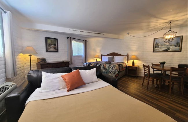 The Nook Pinetop - Photo 3