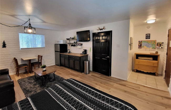 The Nook Pinetop - Photo 13