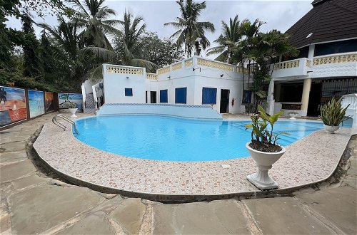 Photo 1 - Beautiful and Charming 3-bed Room Villa in Diani