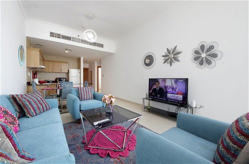 Photo 7 - 2 Bedroom Apartment in Mayfair Tower