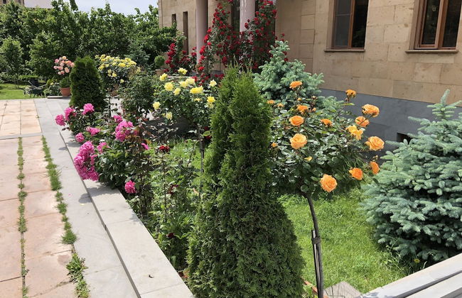 Villa in Nork - Photo 37