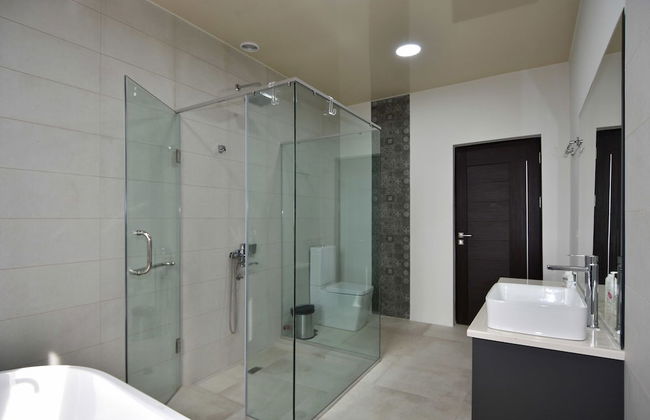 Villa in Nork - Photo 20