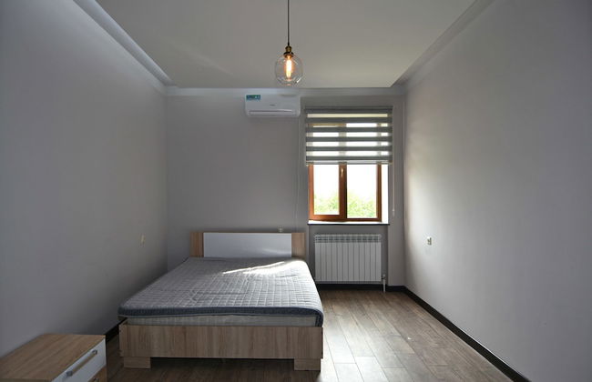 Villa in Nork - Photo 4