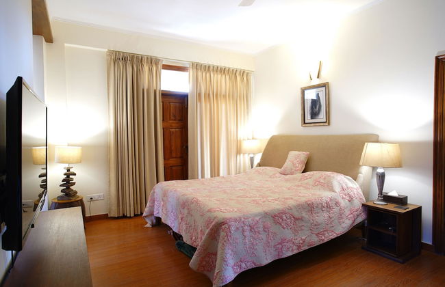 The Manor Luxury Apartments - Photo 3