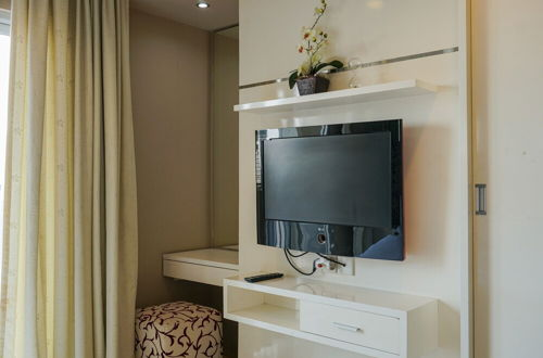Photo 11 - 1BR Apartment at Cosmo Mansion near Grand Indonesia