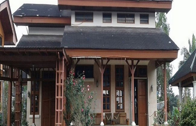 Villa Kota Bunga Tulip - Foto 51