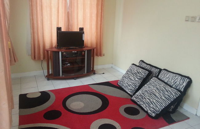 Villa Kota Bunga Tulip - Foto 16