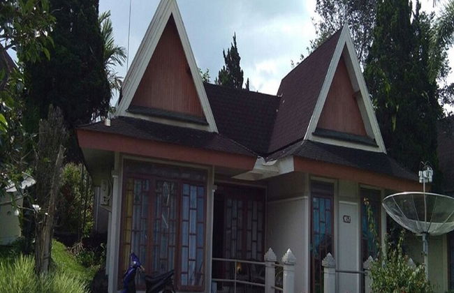 Villa Kota Bunga Tulip - Foto 47