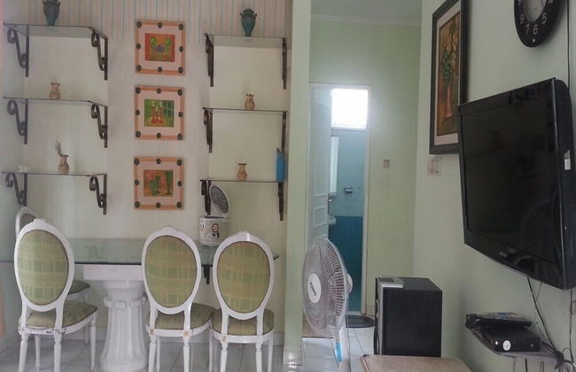 Villa Kota Bunga Tulip - Foto 20