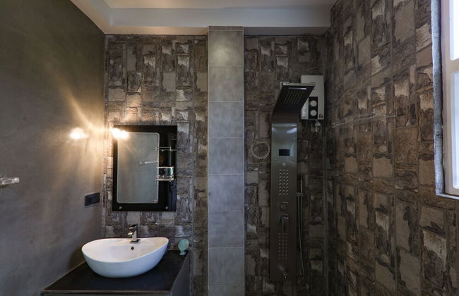 Morning Guest can see Momkeyies and Birds - Photo 16