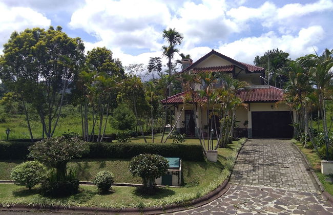 Villa Ciater Highland - Foto 23