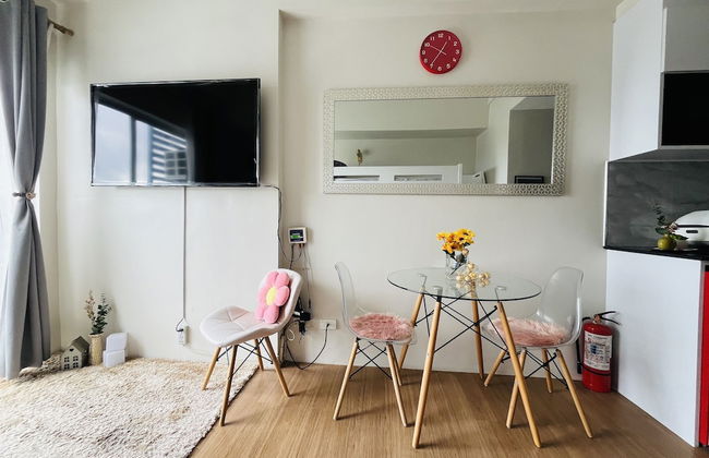 The Elevated Abode - Comfycosy Studio at The Loop - Foto 10