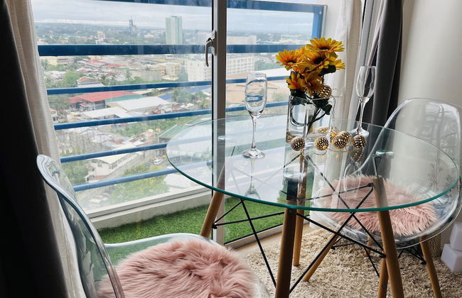 The Elevated Abode - Comfycosy Studio at The Loop - Foto 11