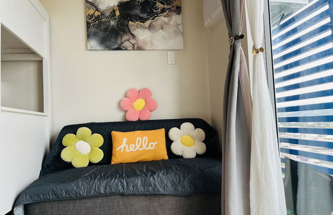 The Elevated Abode - Comfycosy Studio at The Loop - Foto 12